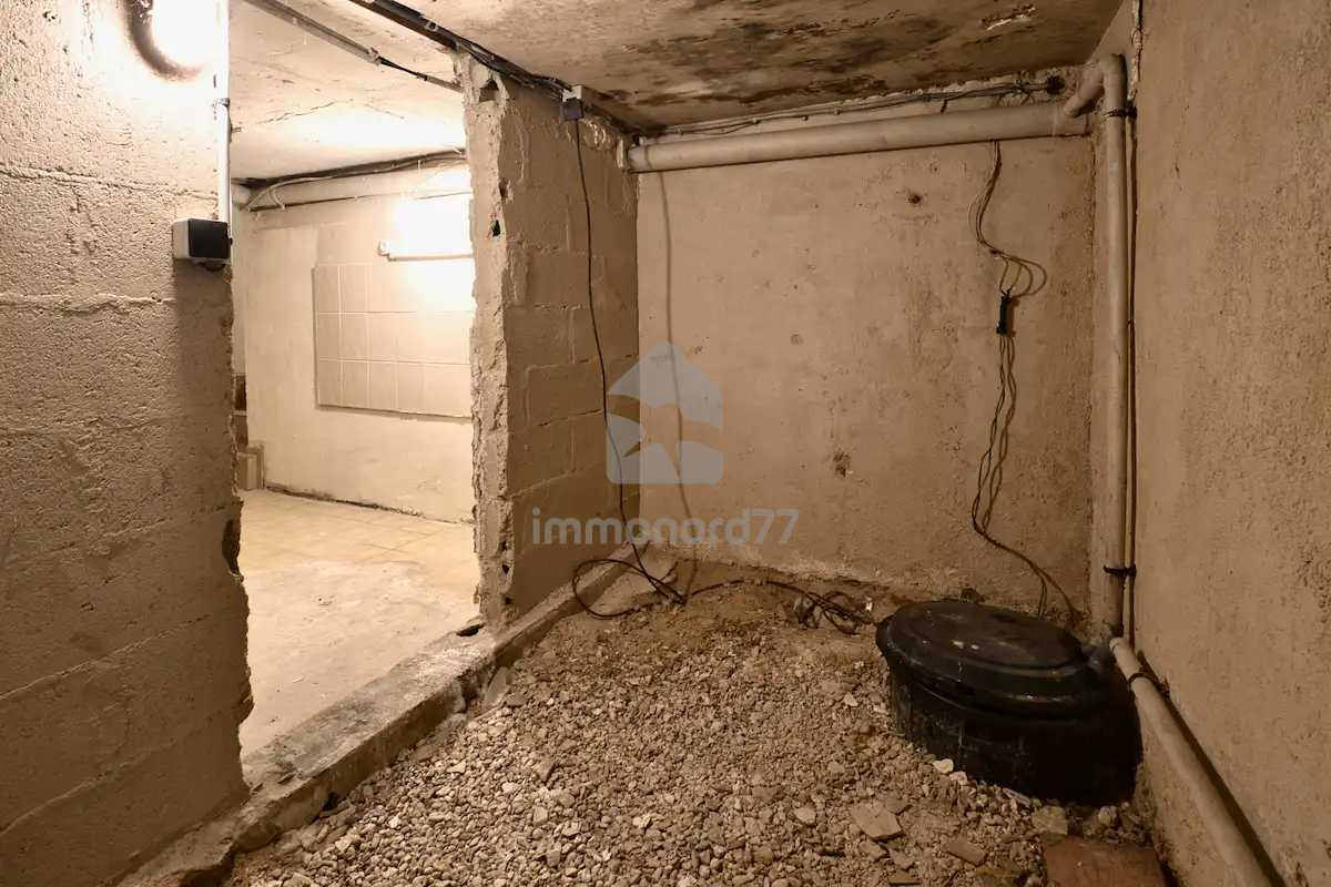 Achat maison thieux pompe relevage 69f21c11d2e84