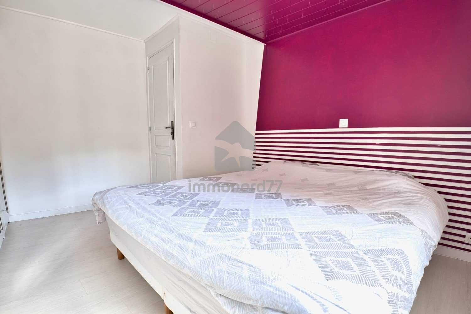Achat maison ville claye souilly chambre2 687fb9f55fd0d