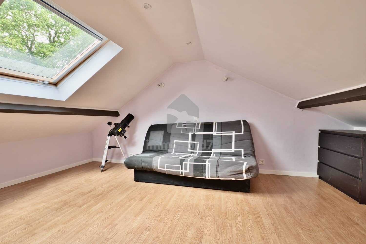 Achat maison ville claye souilly chambre3 velux 687fba12b177a