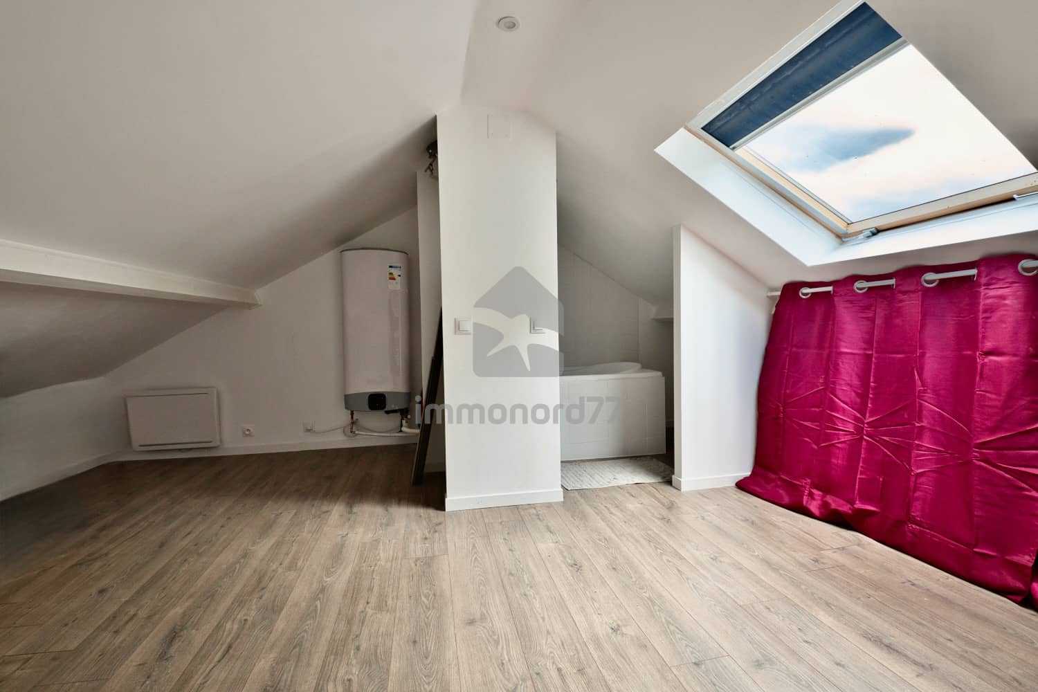 Achat maison ville claye souilly combles degagement 687fb9e4510a9
