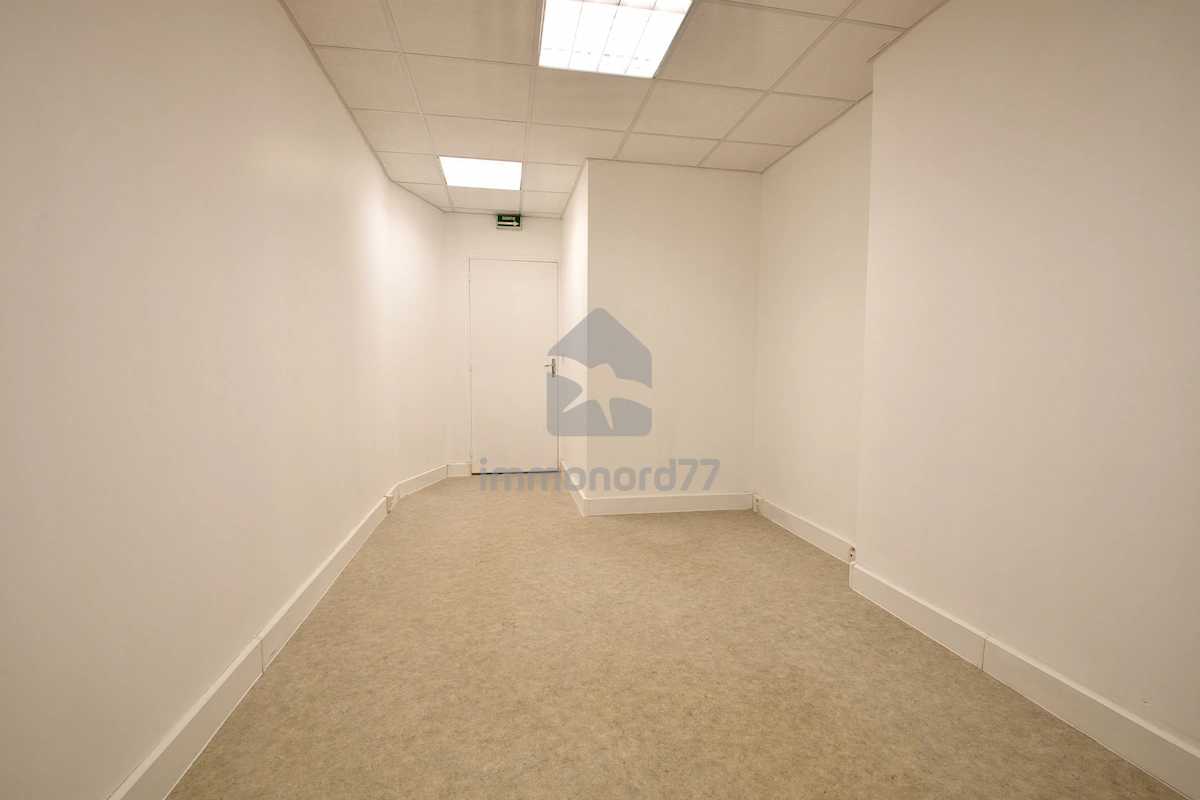 Bureau local commercial claye souilly. 6aaaaec02e5f1