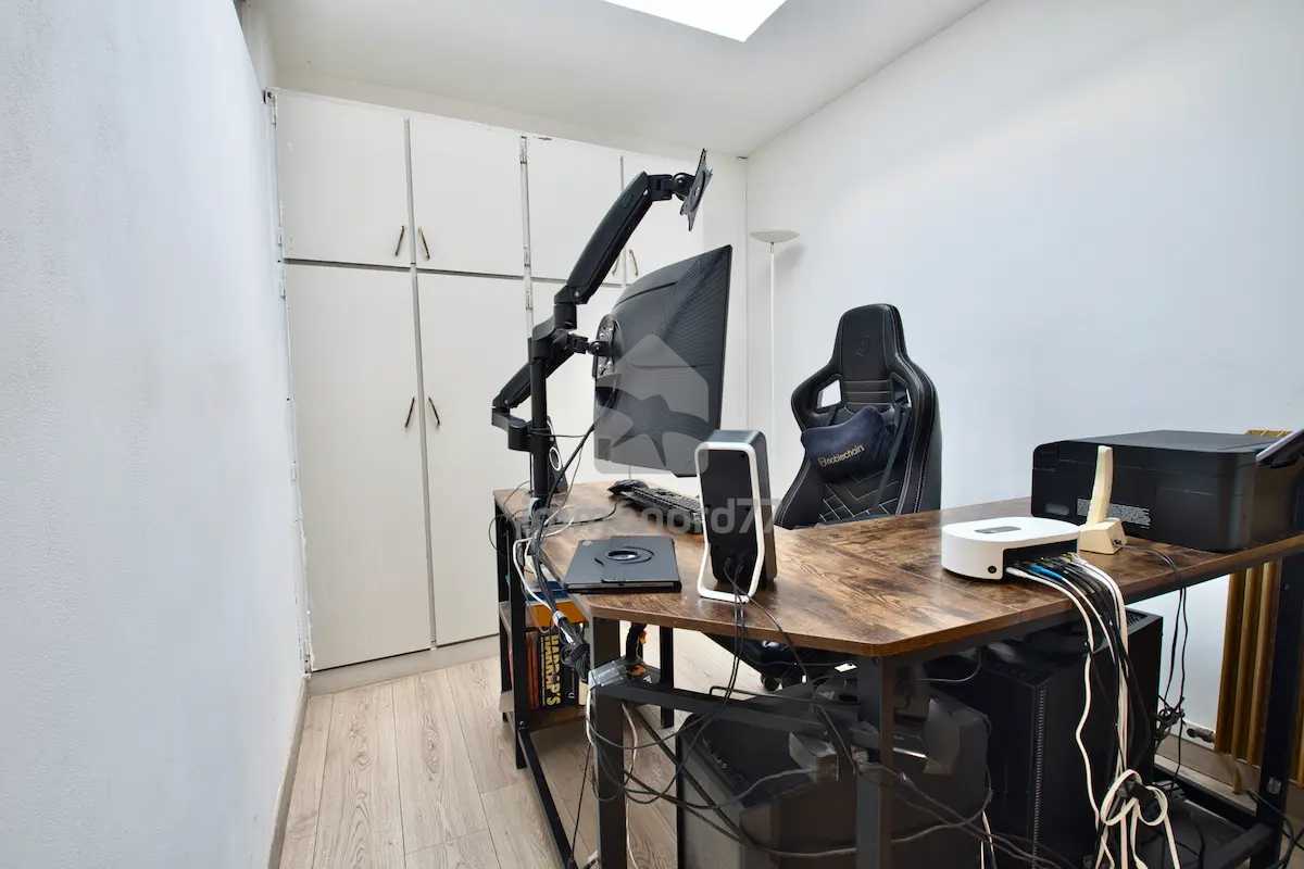 Bureau maison ville claye souilly 6aaaaec03e0dd