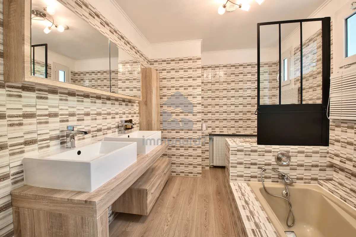 Chambre2 vasques maison ville claye souilly 6aaaaedb9ed20