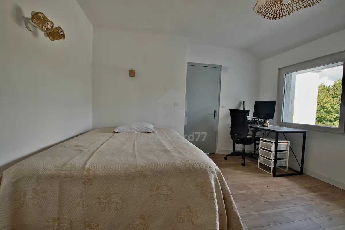 Chambre4 maison ville claye souilly 6aaaaeea51b7b