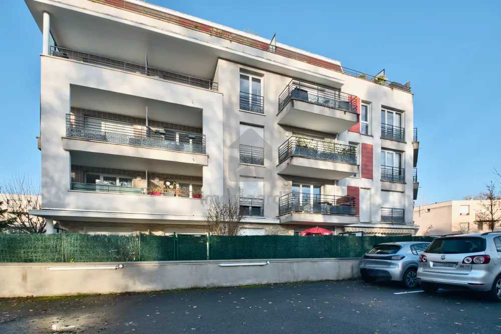 Copro livry gargan 692c3076f36e7