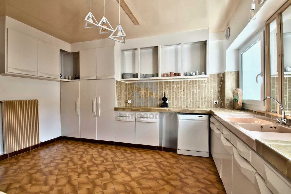Cuisine vide cote maison ville claye souilly 6aaaaf223f3a1