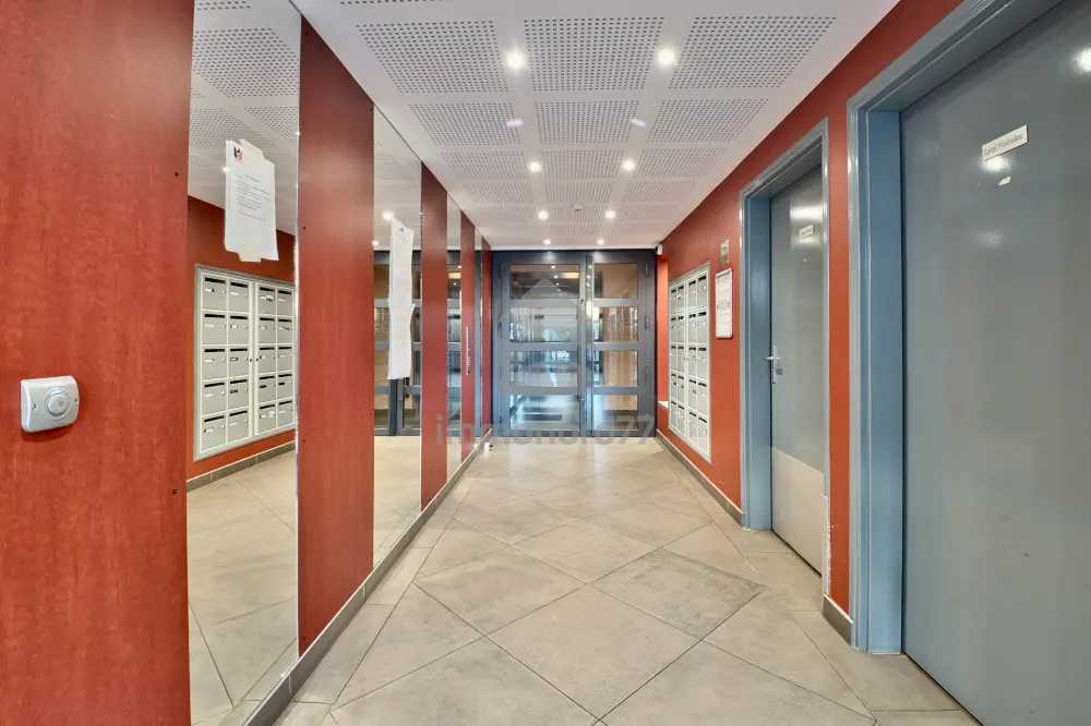 Sas copro livry gargan 692c3093a3d37
