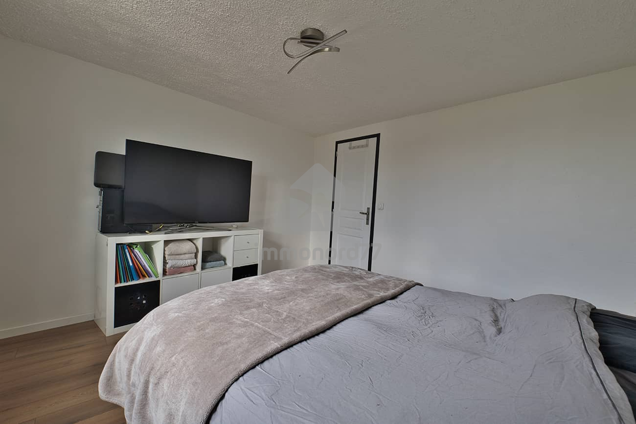 Vente 3pieces chambre1 TV fresnes sur marne 656849c0aaebd
