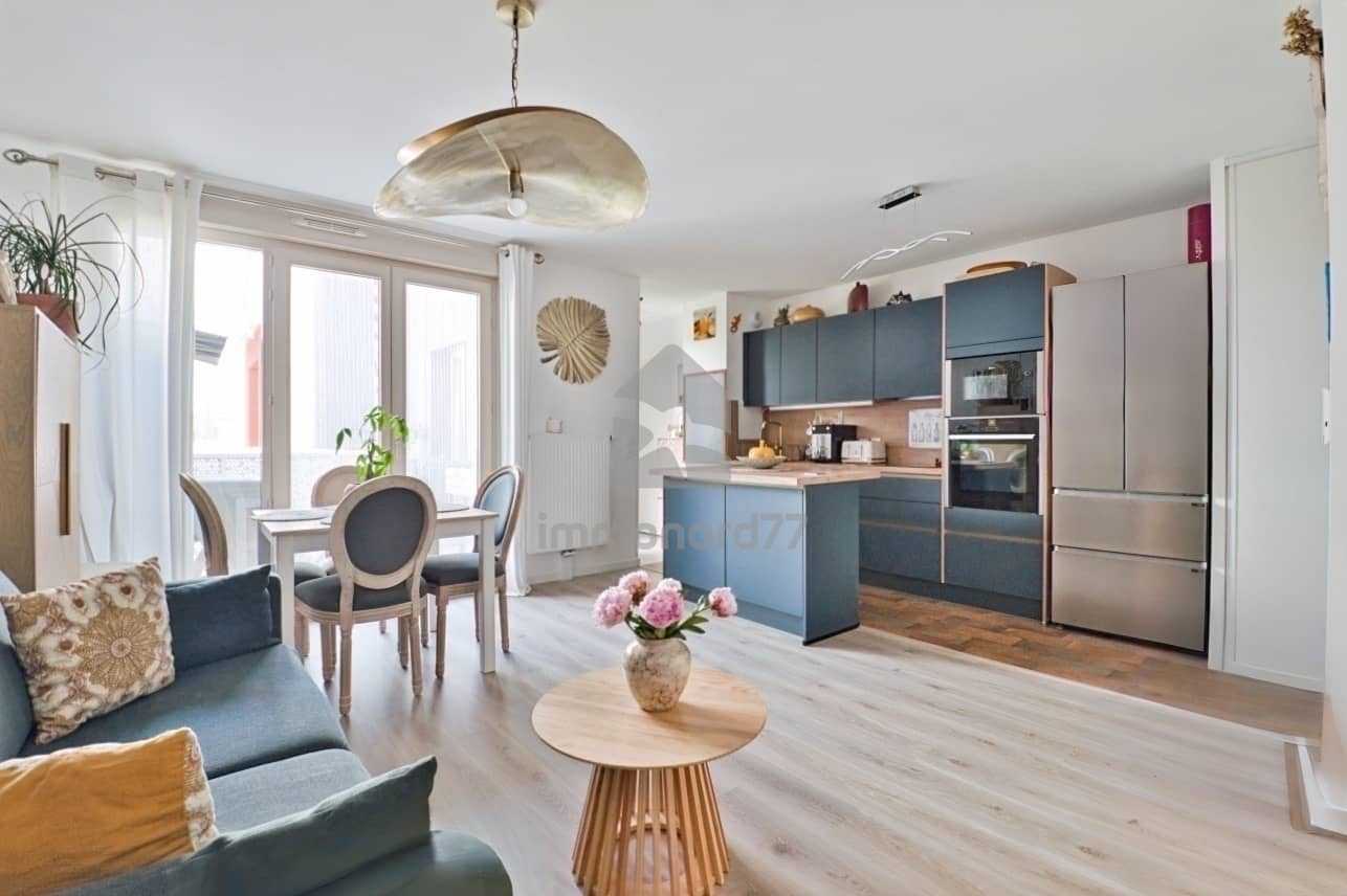 Vente appartement 2pieces claye souilly sejour 66771a8957af3