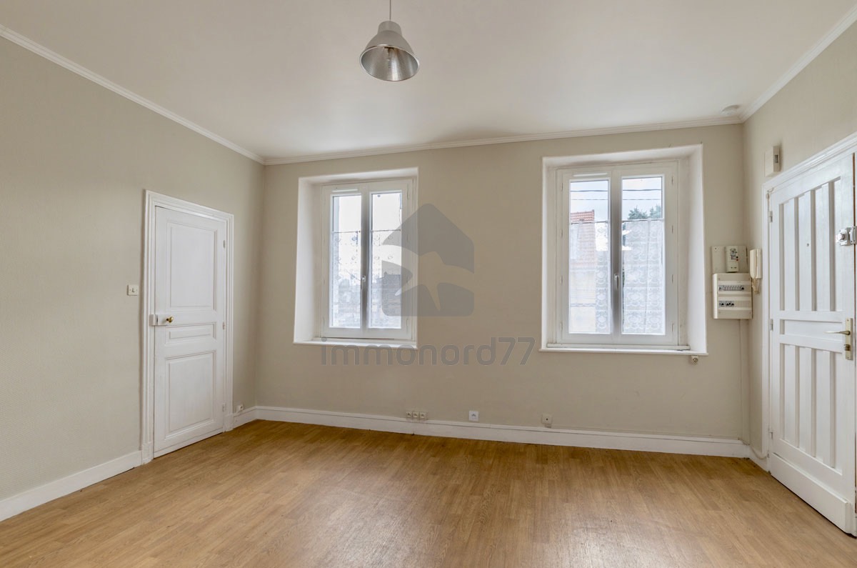Vente appartement T1 claye souilly ouvertures 7fec6589cb0ad2d5c03c98ef9f8c8aaa