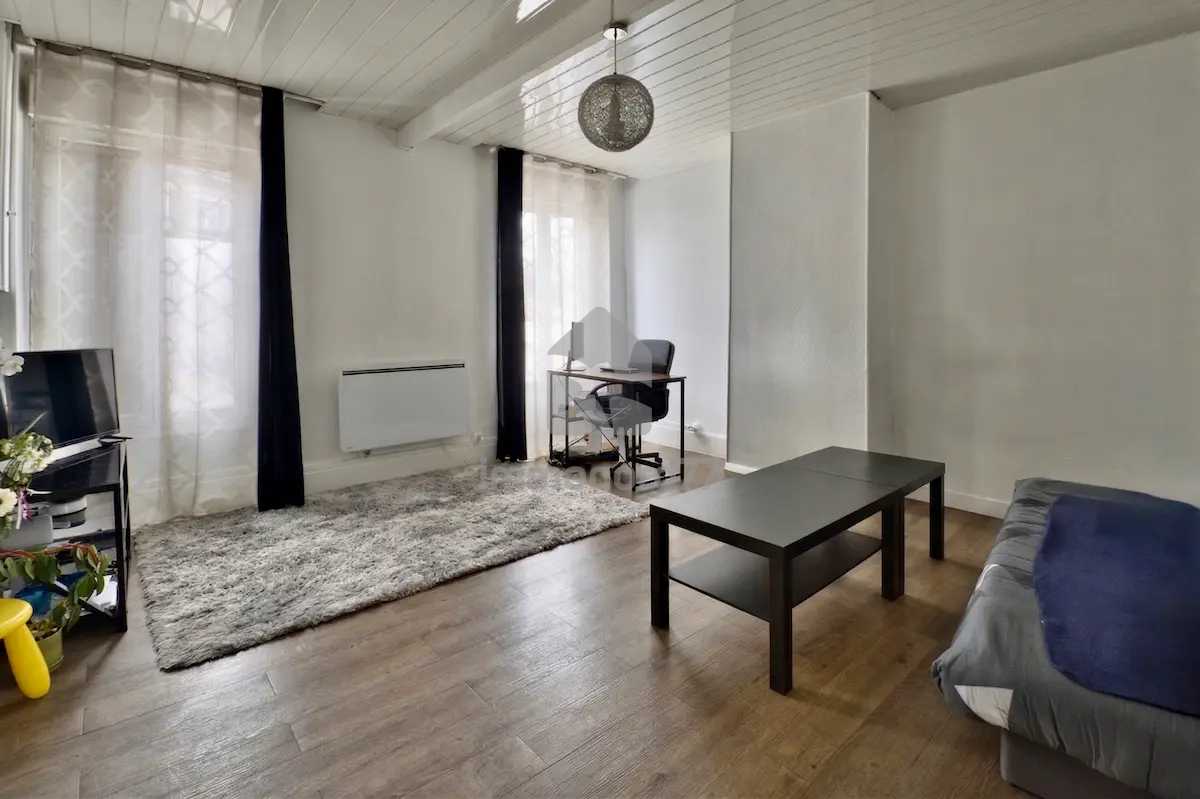 Vente appartement claye souilly salon 69d011044443e
