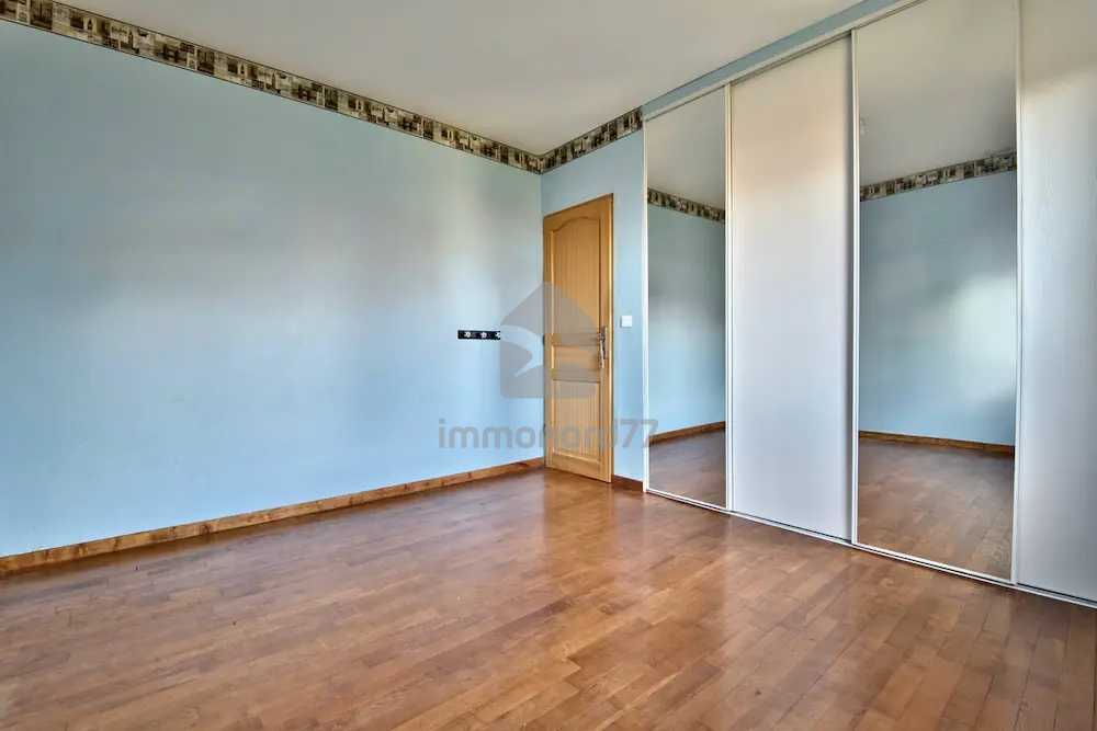 Vente maison auzouville sur ry chambre2 dressing 690affdd91bff