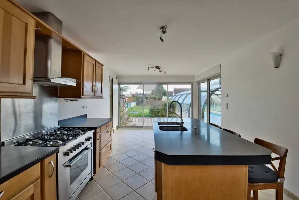 Vente maison auzouville sur ry cuisine baie 690afffc0bef2