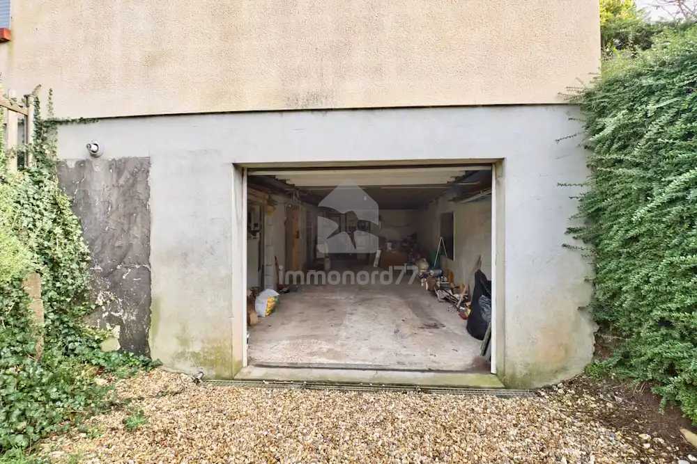 Vente maison auzouville sur ry garage porte 690b0019e3393