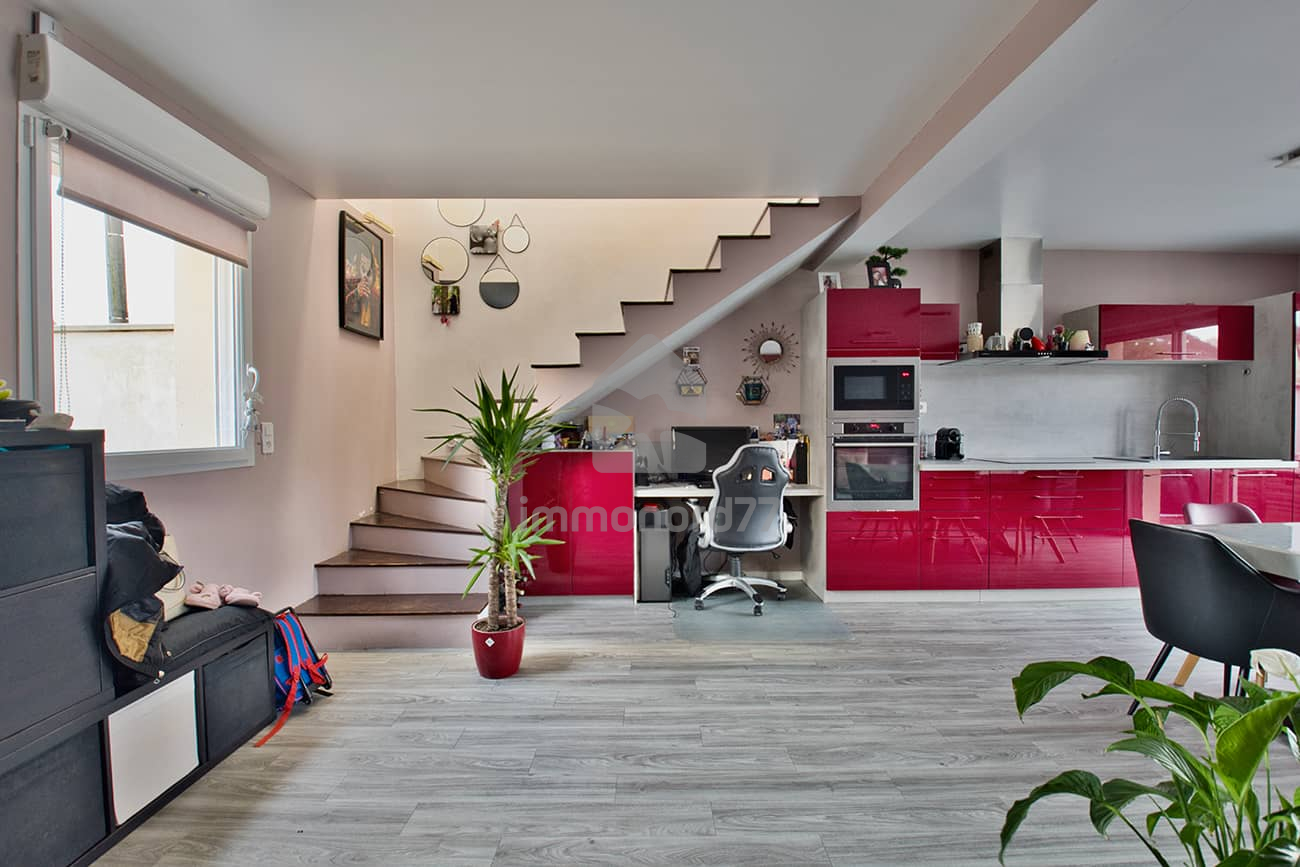 Vente maison messy escalier cuisine 656da6a1b2ef7