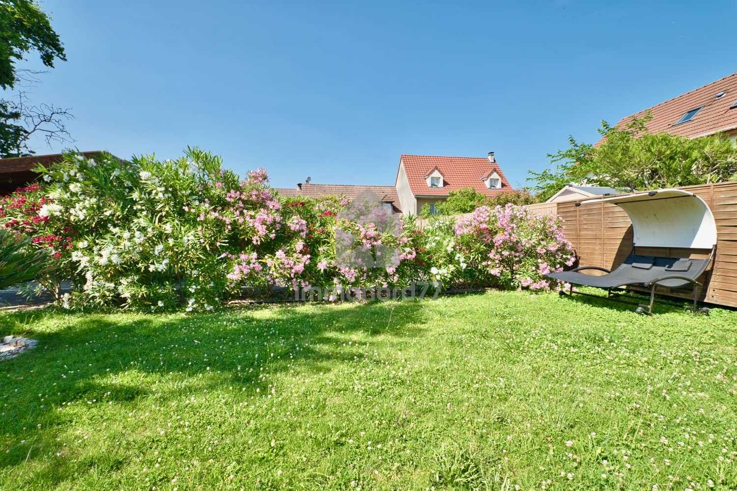 Vente maison messy jardin fleuri 68543b3d70380