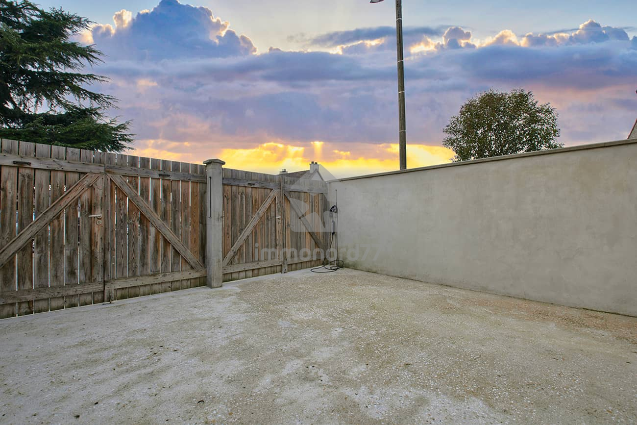Vente maison messy prise ext 656da6b84dda3