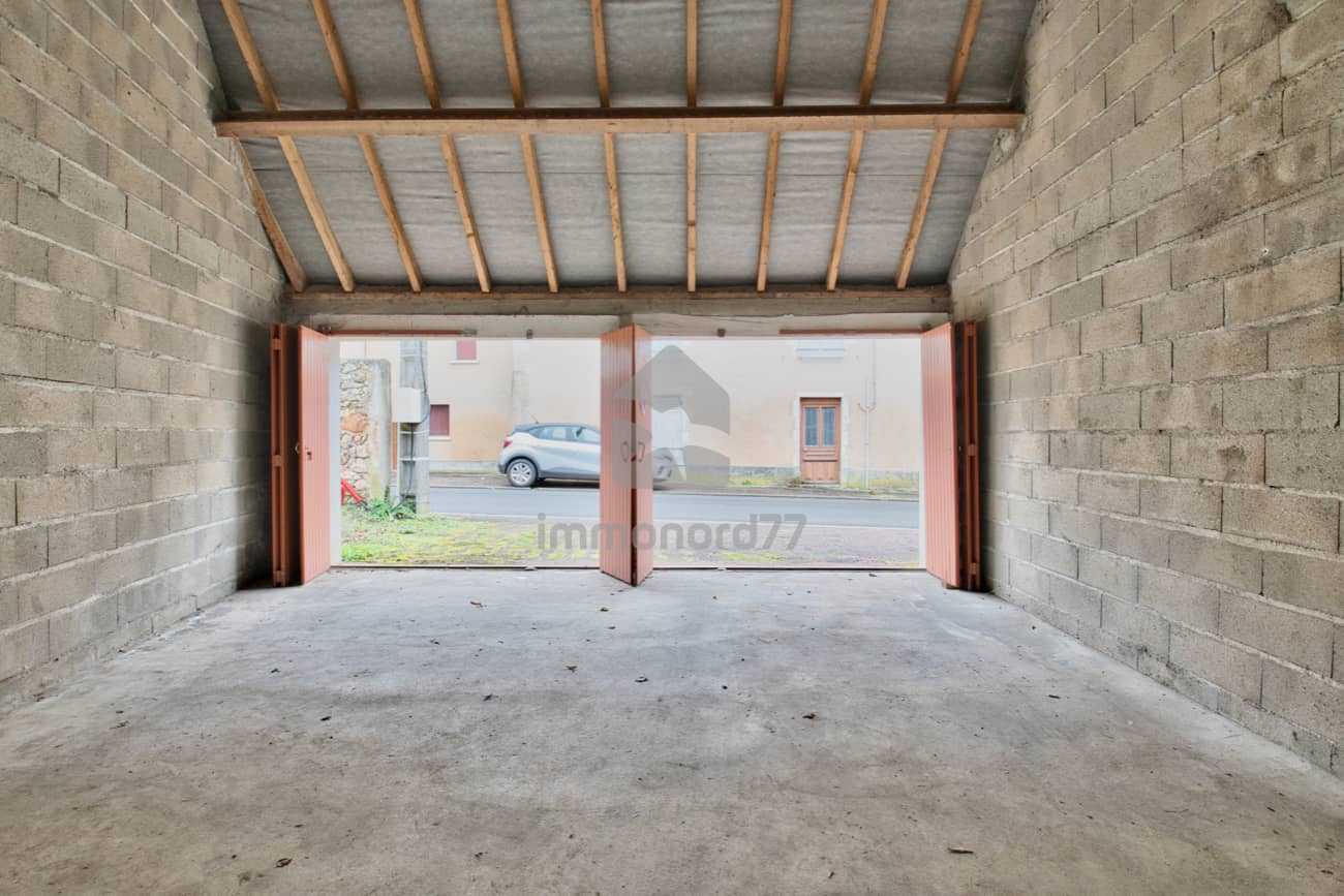 Vente maison roche posay garage rue 65cc79e1197b0