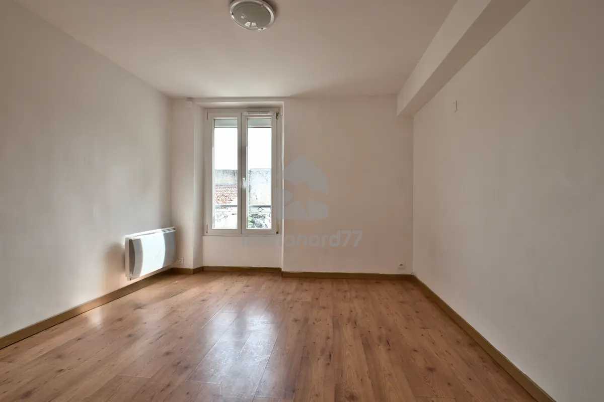 Vente maison thieux chambre1 69f21c2812d94