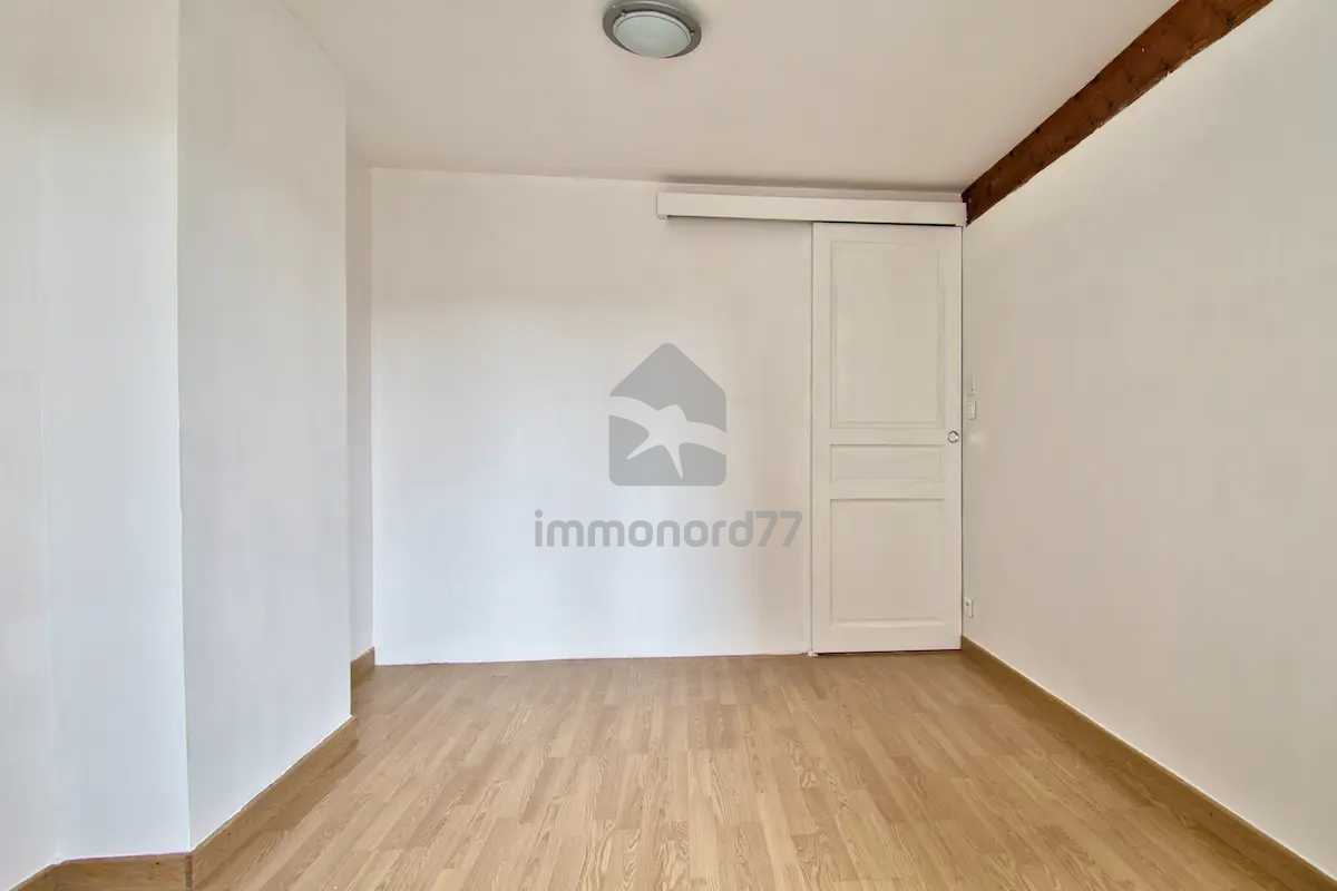Vente maison thieux chambre2 69f21c283305b