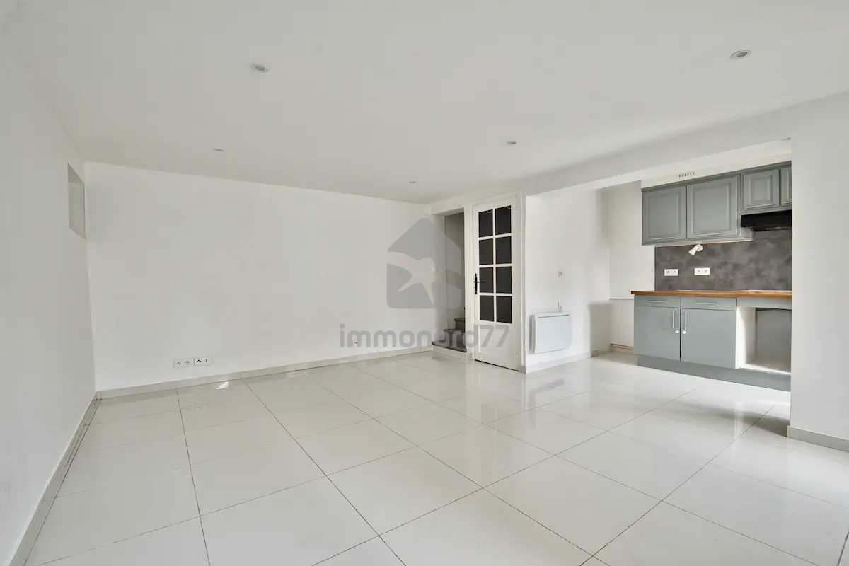 Vente maison thieux sejour 69f21c3a0d20b