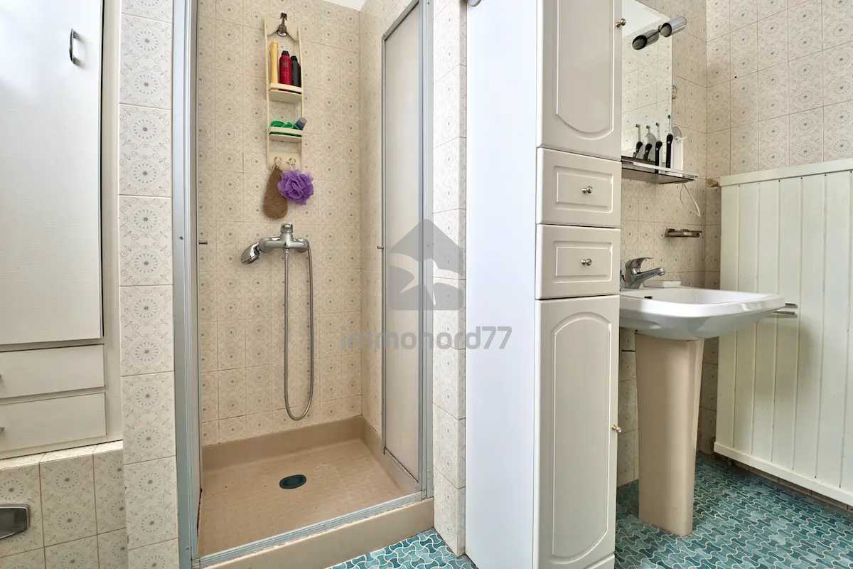 Vente maison villeparisis douche 698c5013df4fa