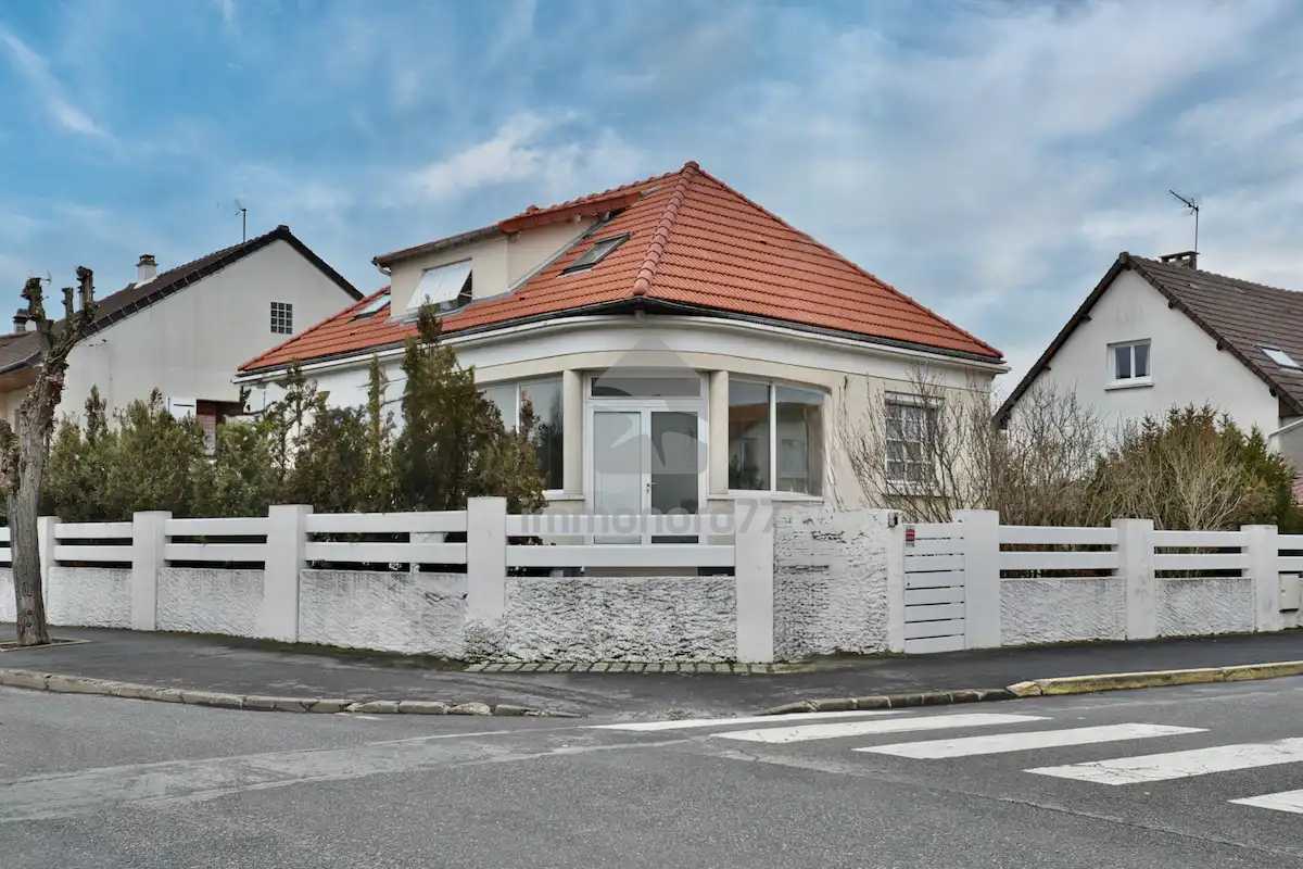 Vente maison villeparisis vue rue 698c50147df5e